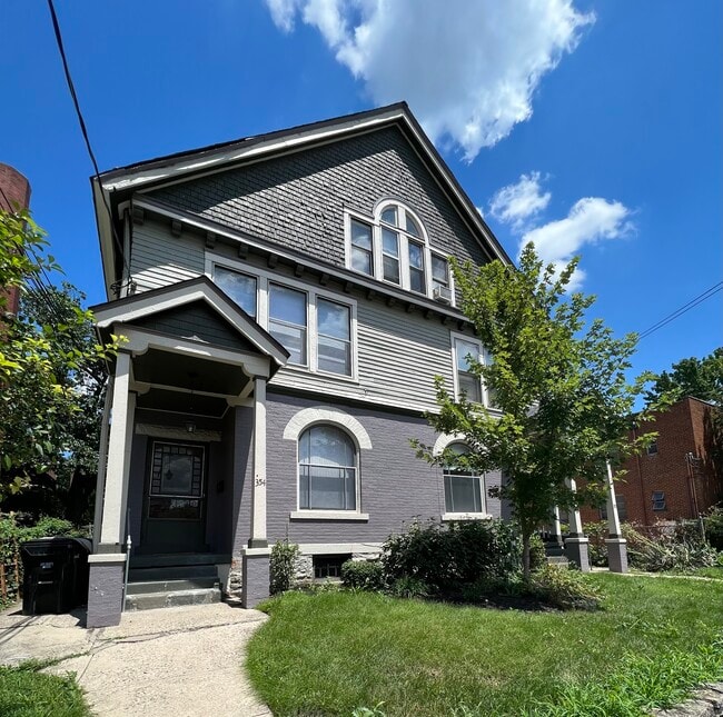 352 Shiloh St, Unit 2