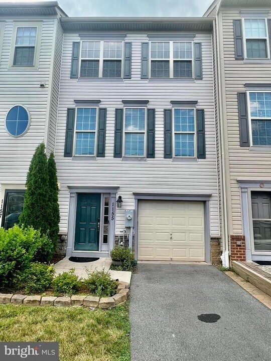 1155 Carinoso Cir in Severn, MD - Building Photo