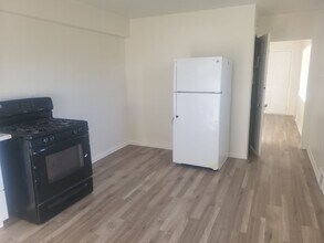 322 W Elizabeth St in Pittsburgh, PA - Building Photo - Building Photo