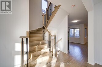 51 Albert Lewis St in Markham, ON - Building Photo - Building Photo