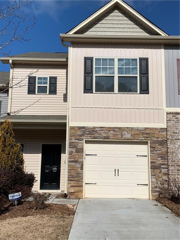 property at 549 Oakside Pl