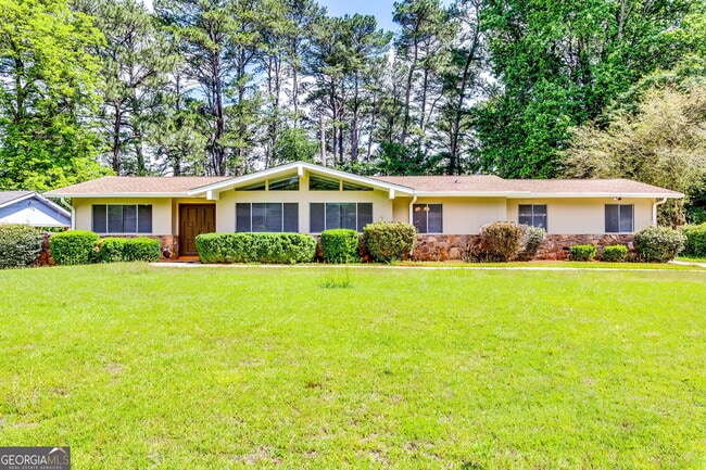 property at 4342 Riverwood Cir