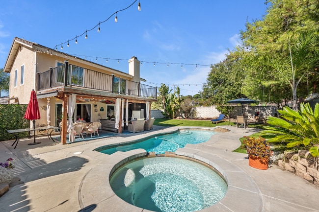 1298 Rachel Cir in Escondido, CA - Building Photo - Building Photo