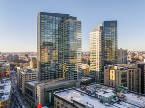 Ritz-Carlton Residences Tower 1 in Boston, MA - Foto de edificio - Building Photo