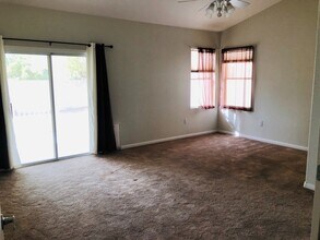 261 Fair Play St in Henderson, NV - Building Photo - Building Photo
