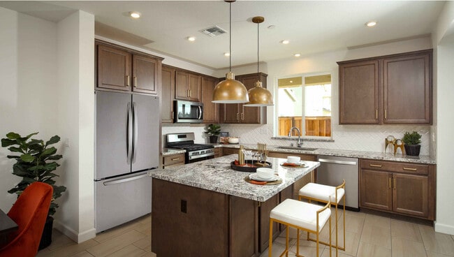 1892 Chandler Dr in Brentwood, CA - Building Photo - Building Photo