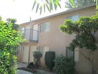 4325 N Chestnut Ave in Fresno, CA - Building Photo - Building Photo