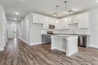6838 Westover St in Houston, TX - Building Photo - Building Photo