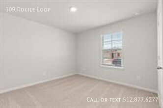 109 Docile Lp in San Marcos, TX - Building Photo - Building Photo