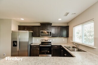 239 Plymouth Dr in Clayton, NC - Building Photo - Building Photo