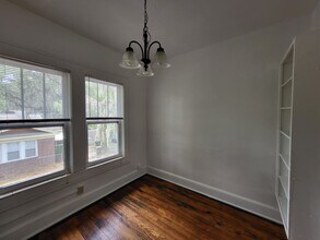 4548 Notter Ave, Unit 4550 in Jacksonville, FL - Foto de edificio - Building Photo