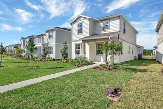 5666 Wooden Pine Dr in Orlando, FL - Foto de edificio - Building Photo