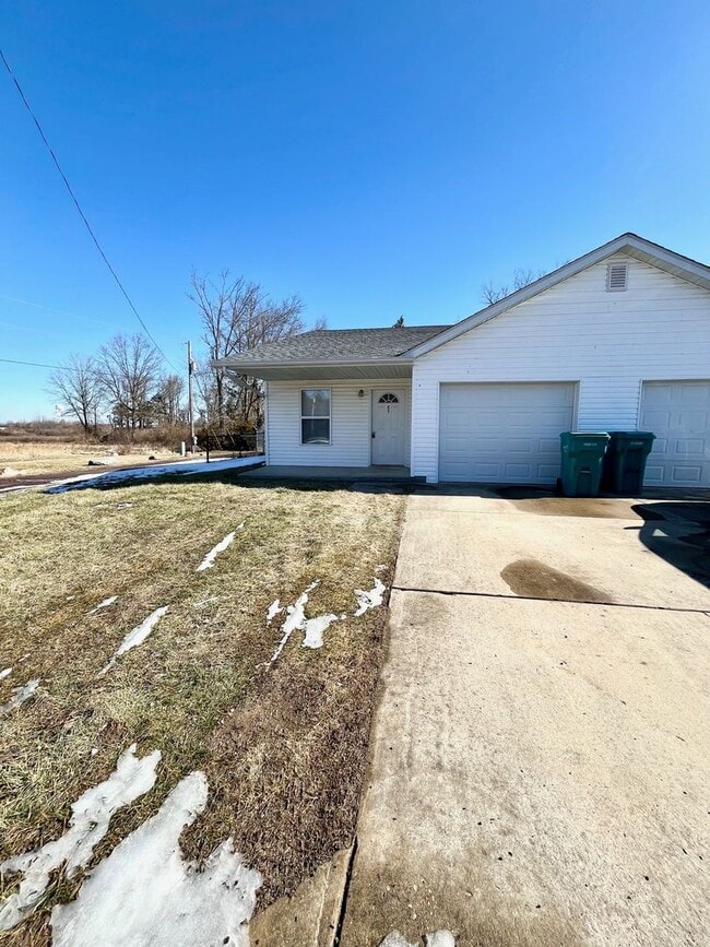 85 Montee Dr in Sullivan, MO - Building Photo - Building Photo