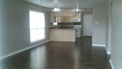 103 Obrien Ct in Weatherford, TX - Building Photo - Building Photo