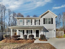 801 Winterside Ln in Winston-Salem, NC - Building Photo