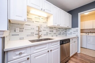 5362 Brookemonte Cir in Oakland Township, MI - Building Photo - Building Photo