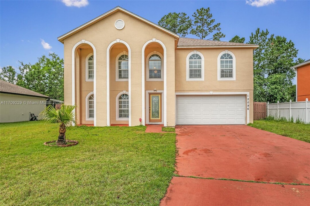 12096 Prospect Creek Dr in Jacksonville, FL - Building Photo