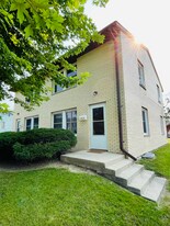 1614 S Madison St in Lockport, IL - Building Photo