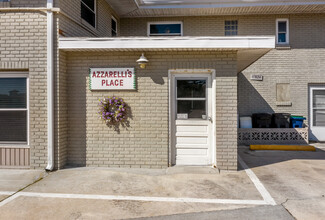 Azarelli's Place in Seminole, FL - Building Photo - Building Photo