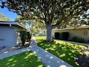 2030 E Wilshire Ave in Fullerton, CA - Building Photo - Building Photo