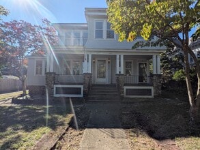 1855 Northampton St in Holyoke, MA - Building Photo - Building Photo