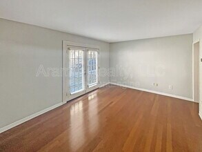1355 Euclid Ave NE in Atlanta, GA - Building Photo - Building Photo