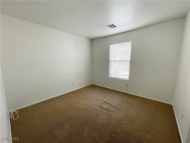 1245 Orchard View St in Las Vegas, NV - Foto de edificio - Building Photo