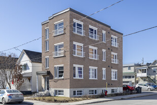 135 Dollard-Des Ormeaux St Apartments