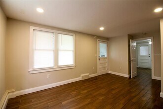 1123 S Tennessee Ave in Lakeland, FL - Building Photo - Building Photo