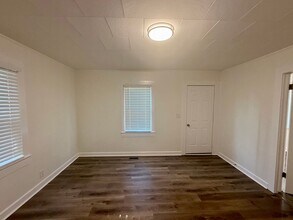 1615 N Park Ave in Burlington, NC - Building Photo - Building Photo