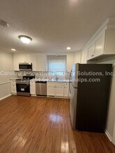 7622 Helmdale Ave in Charlotte, NC - Building Photo - Building Photo