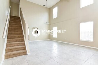 2037 Whispering Trails Blvd in Winter Haven, FL - Building Photo - Building Photo