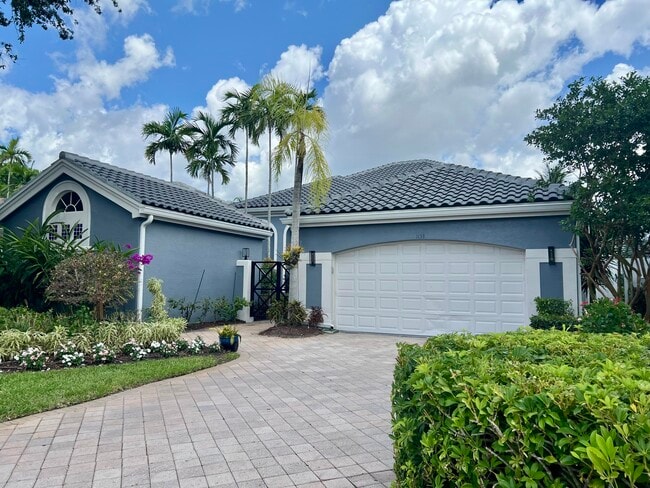 property at 1133 Crystal Dr