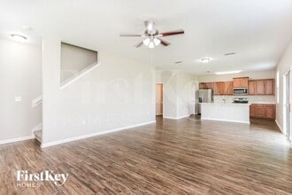 6793 Sandle Dr in Jacksonville, FL - Building Photo - Building Photo