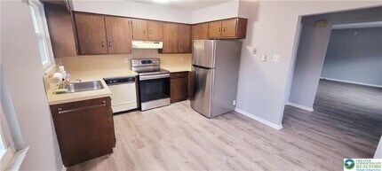 201 N Irving St in Allentown, PA - Building Photo - Building Photo