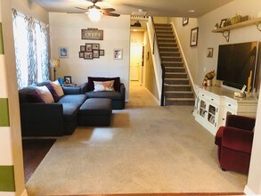 1535 Portland Gold Dr in Colorado Springs, CO - Building Photo - Building Photo