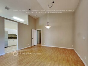 5855 Eagle Cay Terrace in Coconut Creek, FL - Foto de edificio - Building Photo