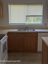 1241 Cambo Ct NE in Palm Bay, FL - Building Photo - Building Photo