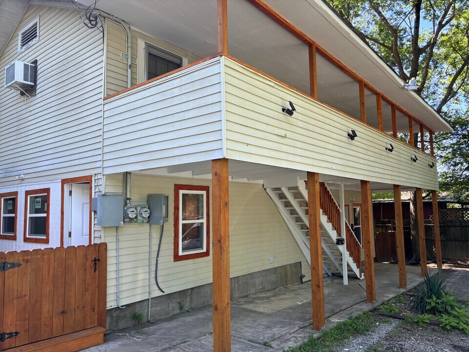 210 Anna St, Unit B in Hot Springs, AR - Foto de edificio
