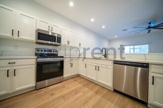 4648 Vignette Wy in Sarasota, FL - Building Photo - Building Photo