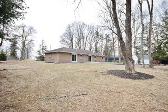3 Shadowmere Rd in Monroe, NY - Building Photo - Building Photo