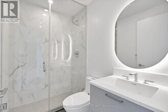 36 Olive Ave in Toronto, ON - Building Photo - Building Photo