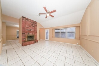 9109 Orchard Blvd in Midwest City, OK - Building Photo - Building Photo