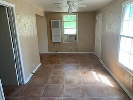 1507 Polk St in Wichita Falls, TX - Building Photo