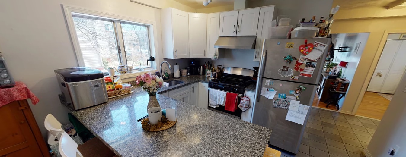9 Arlington St, Unit 2 in Somerville, MA - Building Photo