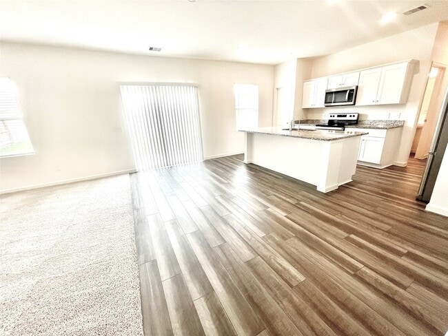 5915 Grantgrala Dr in Katy, TX - Building Photo - Building Photo