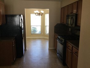 9830 Wing St in Conroe, TX - Building Photo - Building Photo