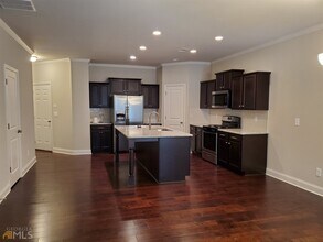5 Holdings Dr in Lawrenceville, GA - Building Photo - Building Photo