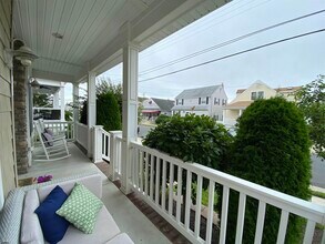 107 N Douglas Ave in Margate City, NJ - Building Photo - Building Photo