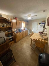 1306 Lincoln St in Zapata, TX - Building Photo - Building Photo